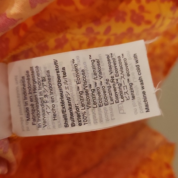 ❤️ NWOT! J CREW PINK YELLOW FLORAL PEPLUM TOP, 2 - Picture 5 of 7